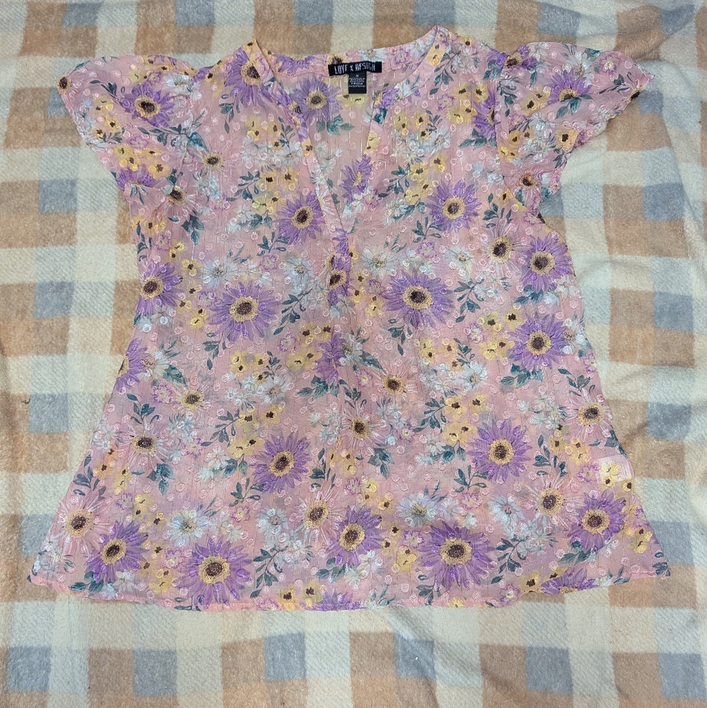 Love x Design Purple Floral Swiss Dot Flutter Sleeve Blouse - Medium